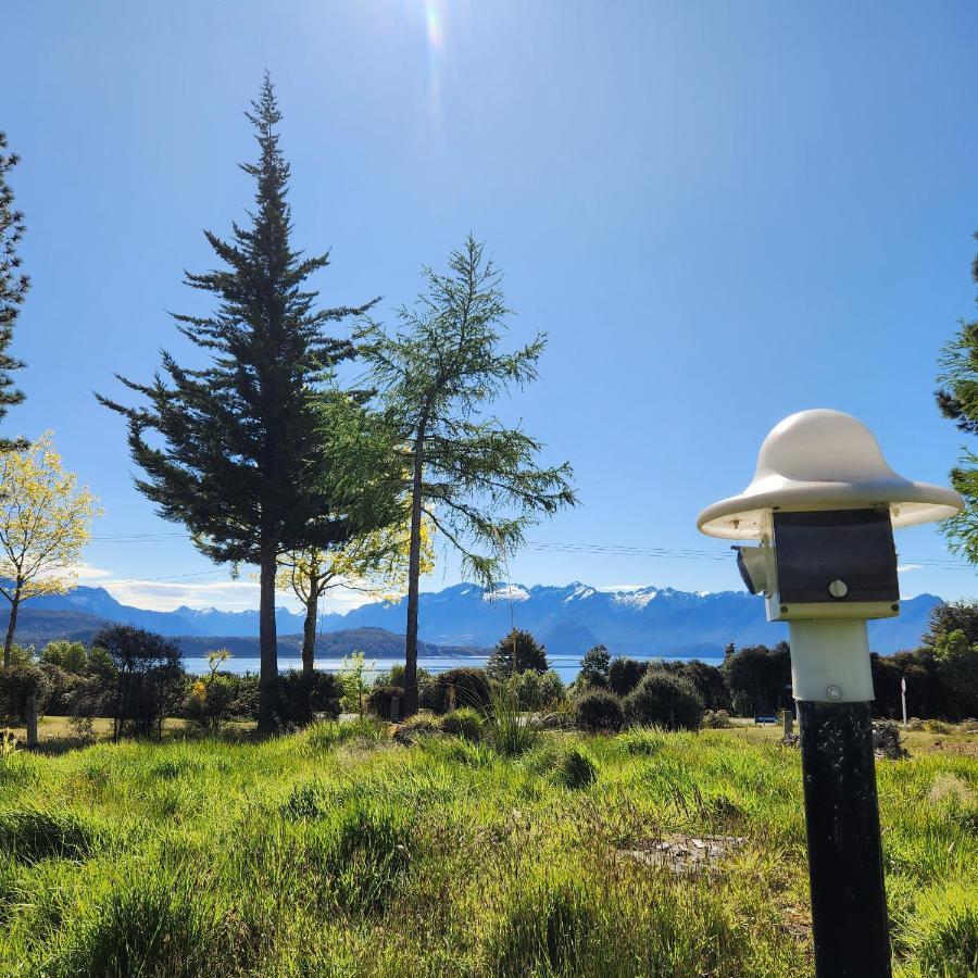 Manapouri Holiday Park Экстерьер фото
