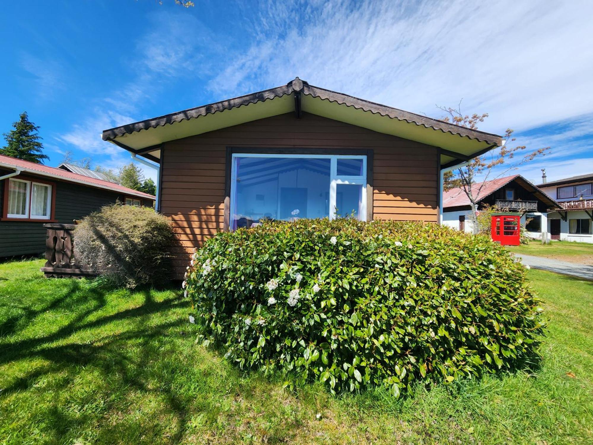 Manapouri Holiday Park Экстерьер фото